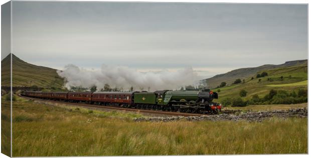 Flying Scotsman at Ais Gill Canvas Print by David Oxtaby  ARPS