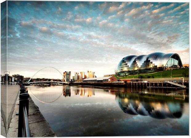  MidSummer Quayside Canvas Print by Alexander Perry