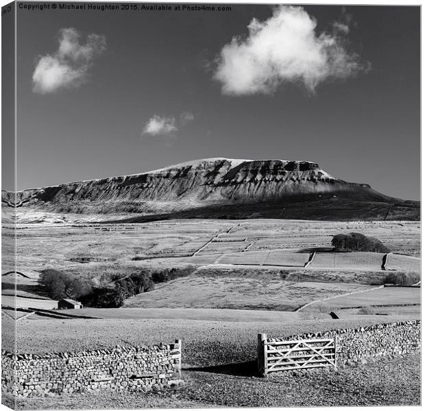  Pen y Ghent Canvas Print by Michael Houghton