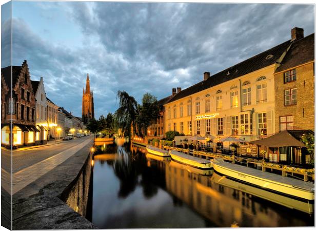 Brugges waterways and canals at night Canvas Print by Graham Light