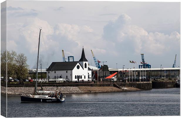 Cardiff bay Canvas Print by Gail Johnson