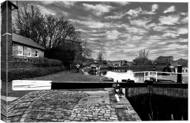Brighouse Canal Basin Canvas Print by Glen Allen