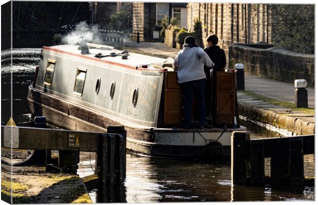 Leaving Black Pit Lock Canvas Print by Glen Allen