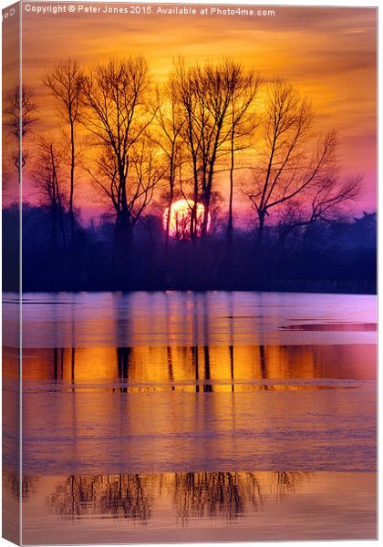  Wilstone sunset Canvas Print by Peter Jones