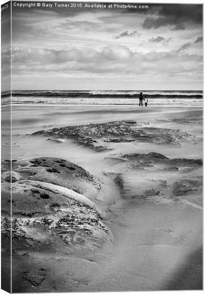  Stormy Day at the coast Canvas Print by Gary Turner