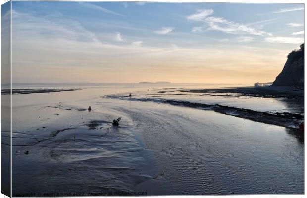 Severn Estuary sunset at low tide Canvas Print by Kevin Round