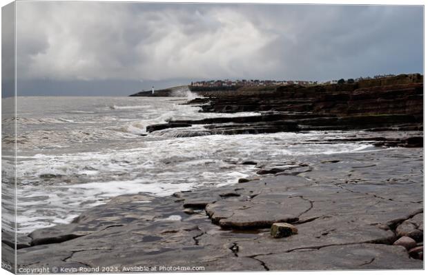 Bendrick rocks winter Canvas Print by Kevin Round