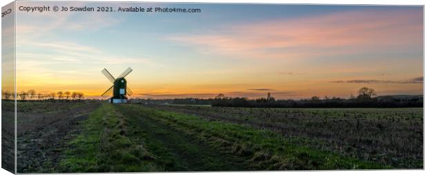 Pitstone Windmill,  Ivinghoe, Beds Canvas Print by Jo Sowden