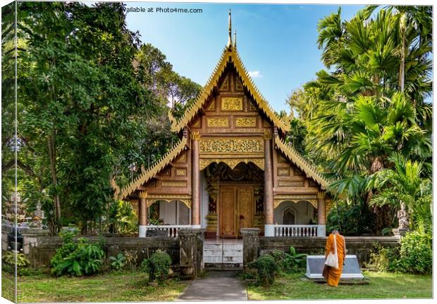 Wat Chiang Man, Chiang mai, Thailand Canvas Print by Jo Sowden