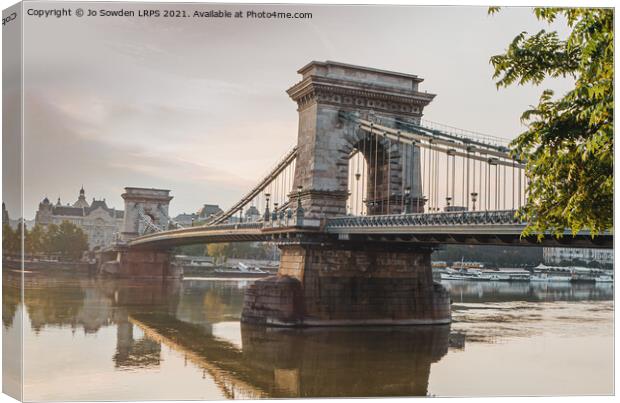 Chain Bridge at Dawn, Budapest Canvas Print by Jo Sowden