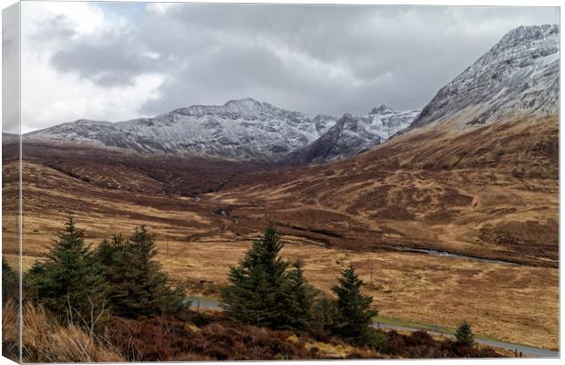 Beautiful view over Scottish mountains Canvas Print by Jolanta Kostecka