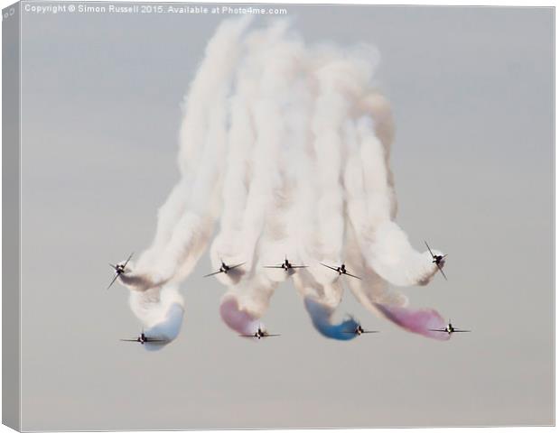  Red Arrows in flight Canvas Print by Simon Russell