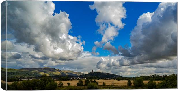  Wallace monument  Canvas Print by Jade Scott
