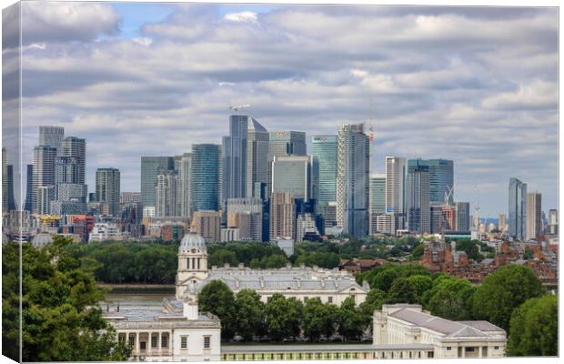 canary wharf from greenwich Canvas Print by tim miller