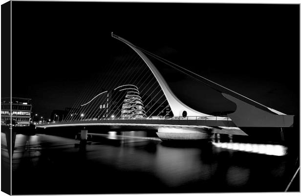  Samuel Beckett Bridge, Dublin, Ireland Canvas Print by Ann McGrath