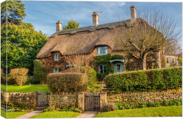 Thatched Cottage Chipping Campden Canvas Print by David Ross