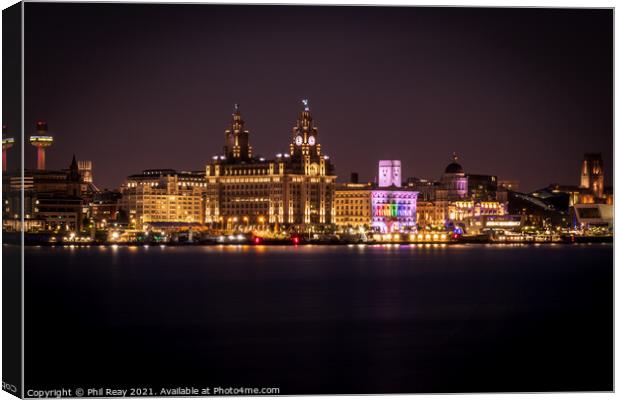 The Liver Building, Liverpool  Canvas Print by Phil Reay
