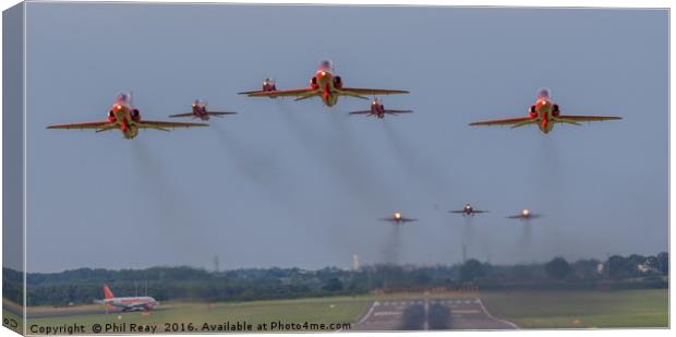 The Red Arrows Canvas Print by Phil Reay