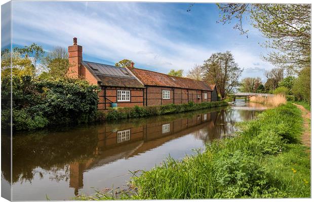  Newark Mill in Ripley, Surrey Canvas Print by Colin Evans