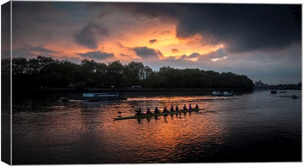  Sunrise over the River Thames in Putney Canvas Print by Colin Evans