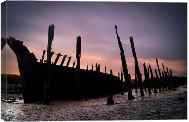  Sunset shipwreck Canvas Print by Gary Schulze