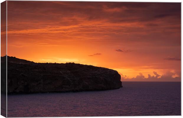 Sea Cliff Sunrise In Malta Island Canvas Print by Artur Bogacki