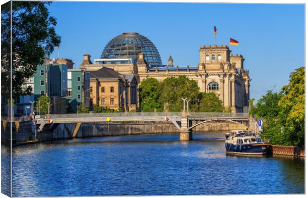 Reichstag From River Spree In Berlin Canvas Print by Artur Bogacki
