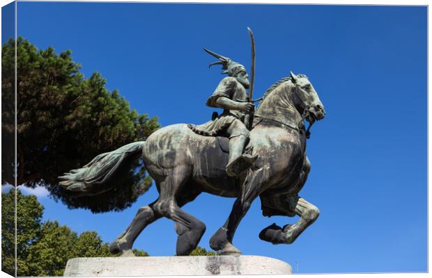 George Kastrioti Skanderbeg Statue In Rome Canvas Print by Artur Bogacki