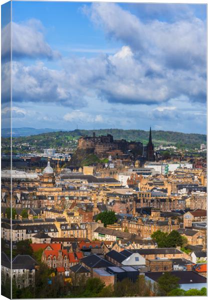 Edinburgh Cityscape With Old Town Canvas Print by Artur Bogacki