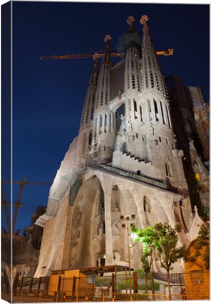 Passion Facade of the Sagrada Familia at Night Canvas Print by Artur Bogacki