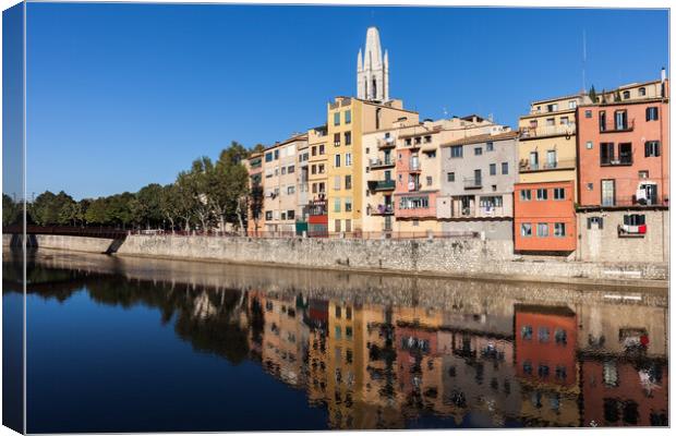 City Of Girona Old Town Houses At Onyar River Canvas Print by Artur Bogacki