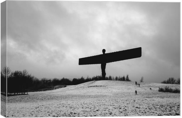 Angel of the North in the snow Canvas Print by David Graham