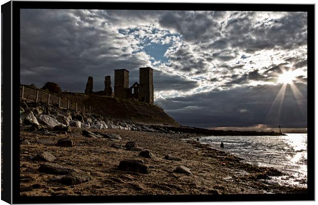  Reculver towers Canvas Print by David Portwain