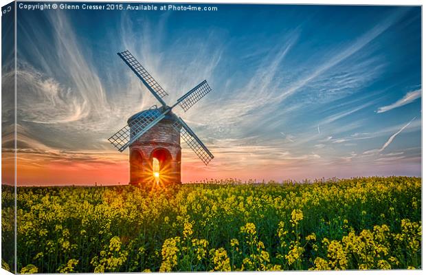  Sunburst at Chesterton windmill Canvas Print by Glenn Cresser