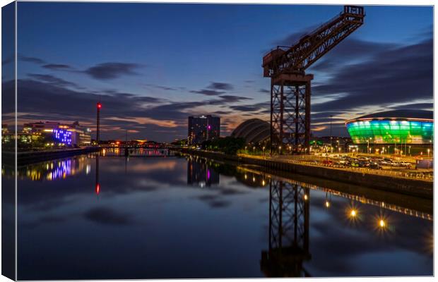 Finnieston Crane on the River Clyde, Glasgow Canvas Print by Rich Fotografi 