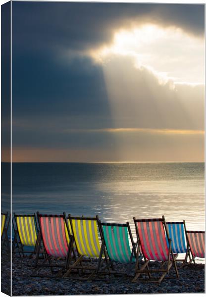 Empty deck chairs. Canvas Print by Bill Allsopp