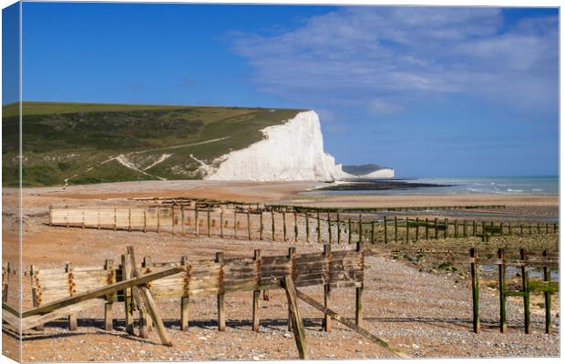 Cuckmere Haven. Canvas Print by Bill Allsopp