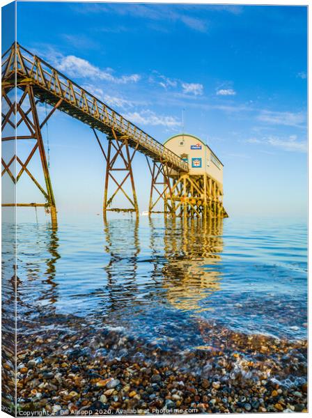 Selsey lifeboat station. Canvas Print by Bill Allsopp
