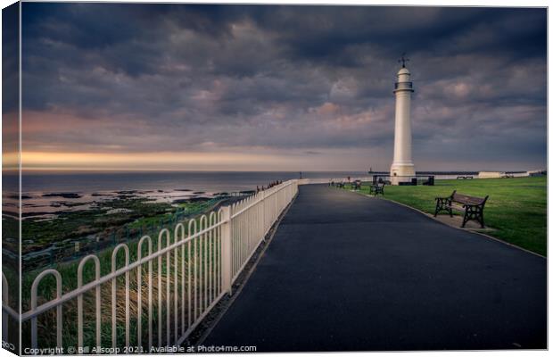 The old lighthouse. Canvas Print by Bill Allsopp