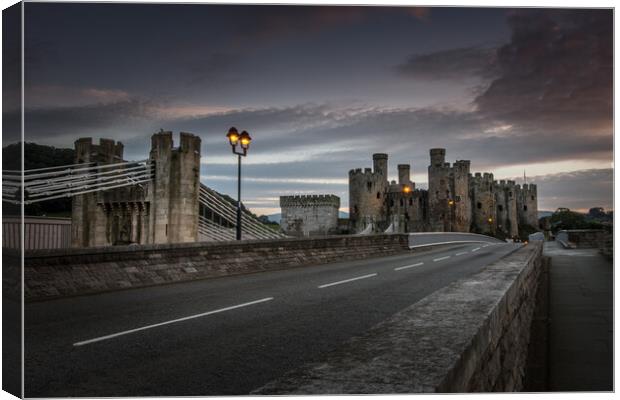 Conway Castle. Canvas Print by Bill Allsopp