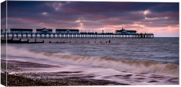 Pink sunset at Southwold. Canvas Print by Bill Allsopp