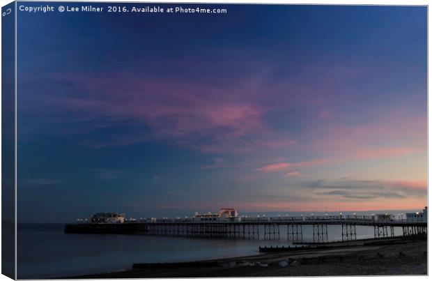 Worthing Pier sunset Canvas Print by Lee Milner