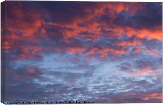 Dramatic pink sunset cloudscape 72 Canvas Print by Simon Bratt LRPS