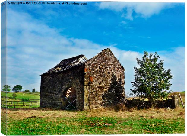  The old hanging barn Canvas Print by Derrick Fox Lomax