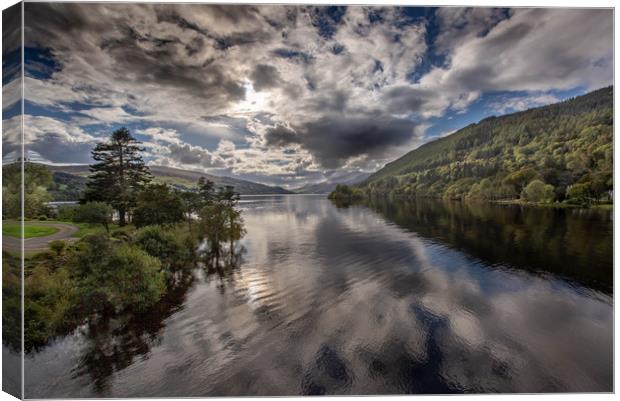 Kenmore By Day Canvas Print by paul green