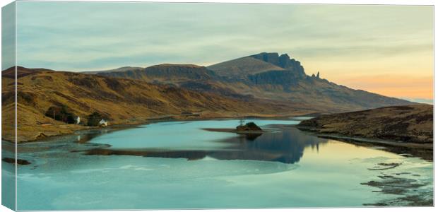The Old Man Of Storr Canvas Print by Phil Durkin DPAGB BPE4