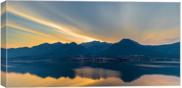 Lake Como Sunrise Canvas Print by Phil Durkin DPAGB BPE4