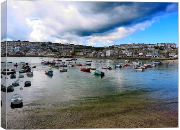 Brooding Skies Over St Ives Canvas Print by Beryl Curran