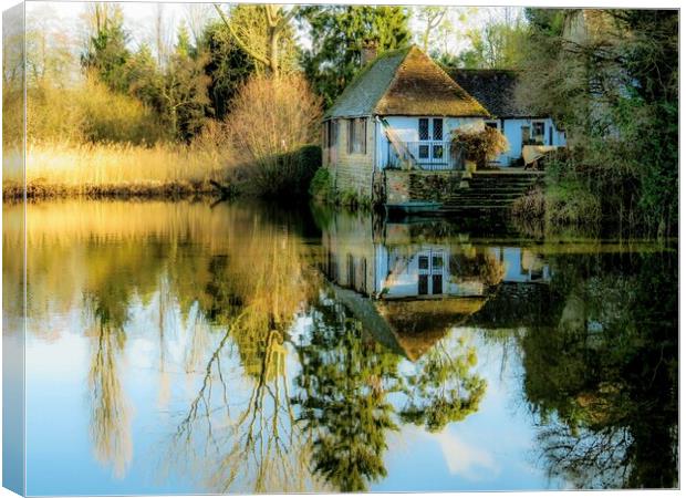 Sussex Boathouse  Canvas Print by Beryl Curran