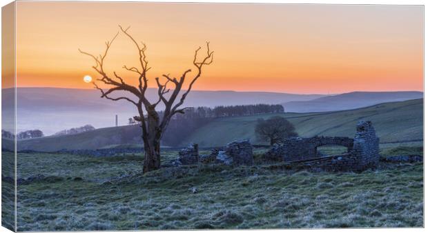 Hurd Low Ruin at sunrise Canvas Print by John Finney